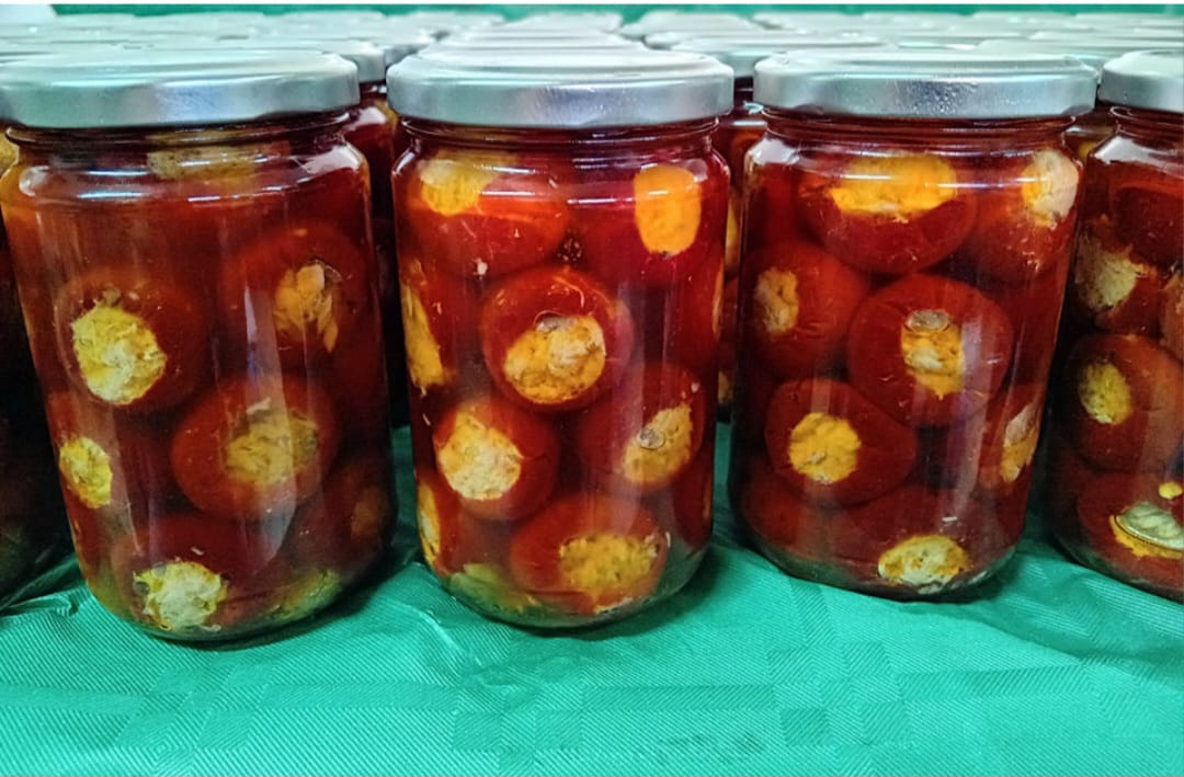 Peperoncini calabresi ripieni al tonno