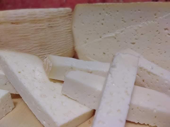 Pecorino Crotonese semplice - immagine 4